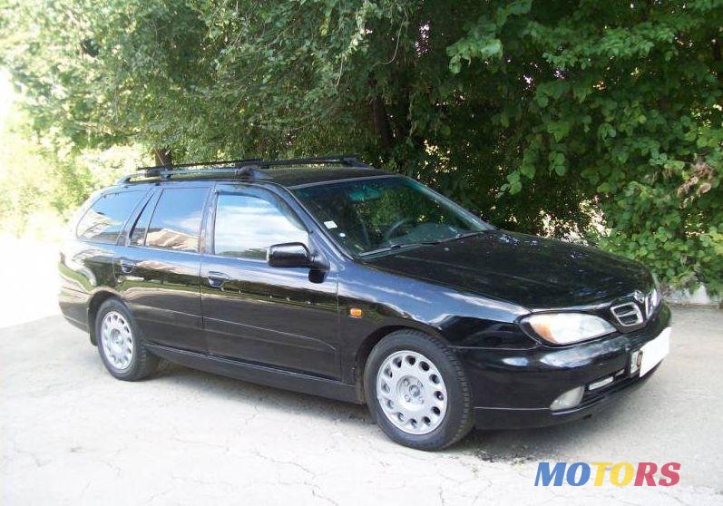 1999' Mazda 626 photo #1