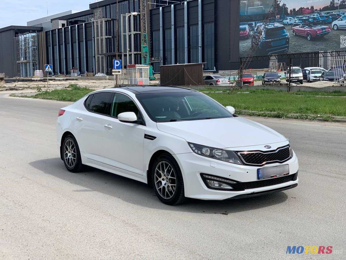 2012' Kia Optima photo #2