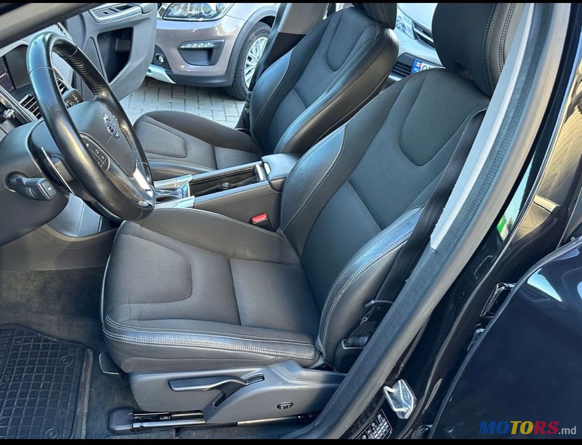 2016' Volvo XC60 photo #5