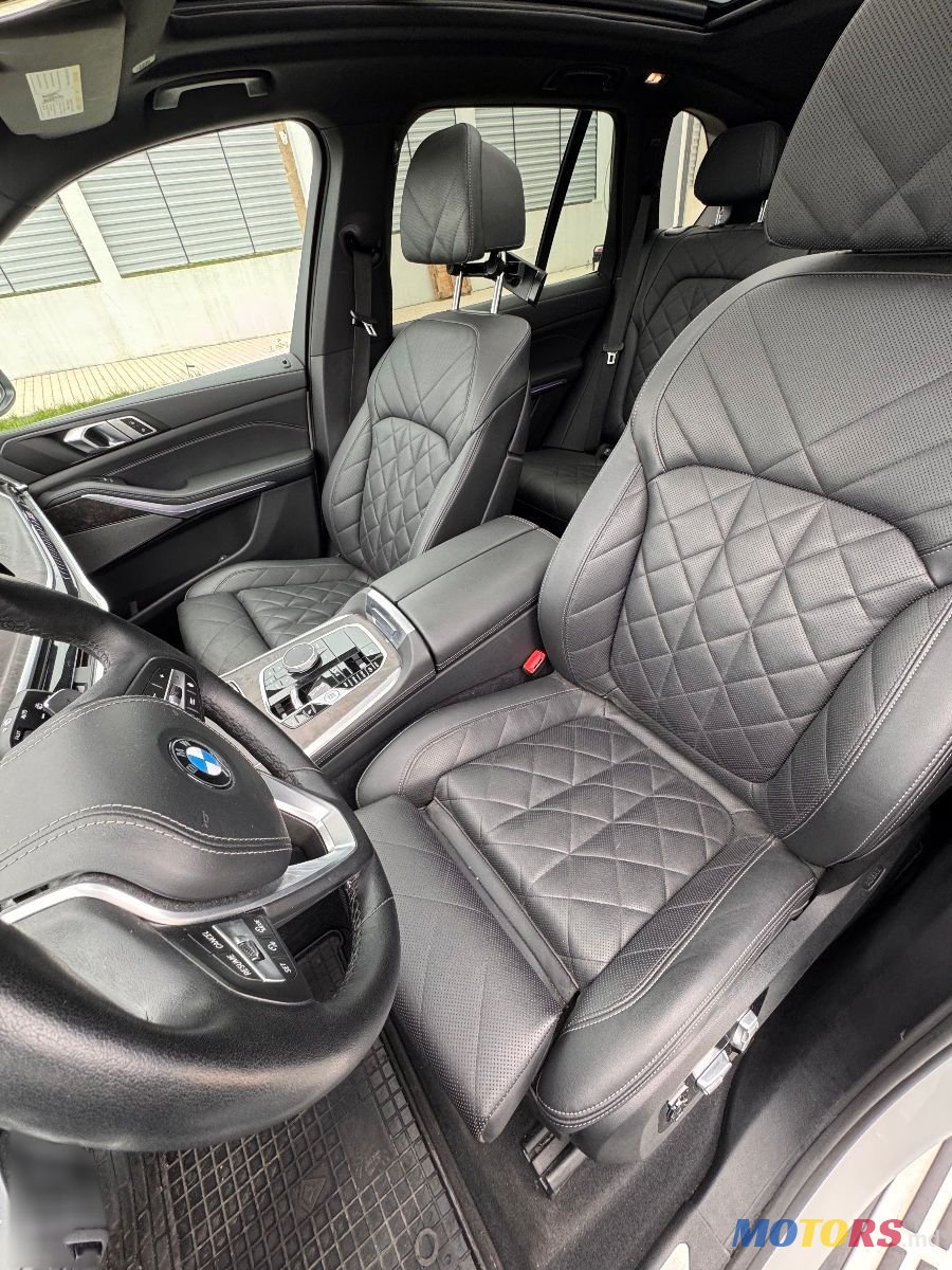 2024' BMW X5 photo #3