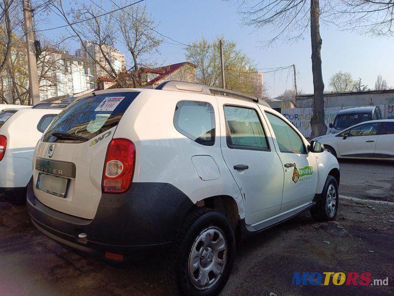 2013' Dacia Duster photo #3