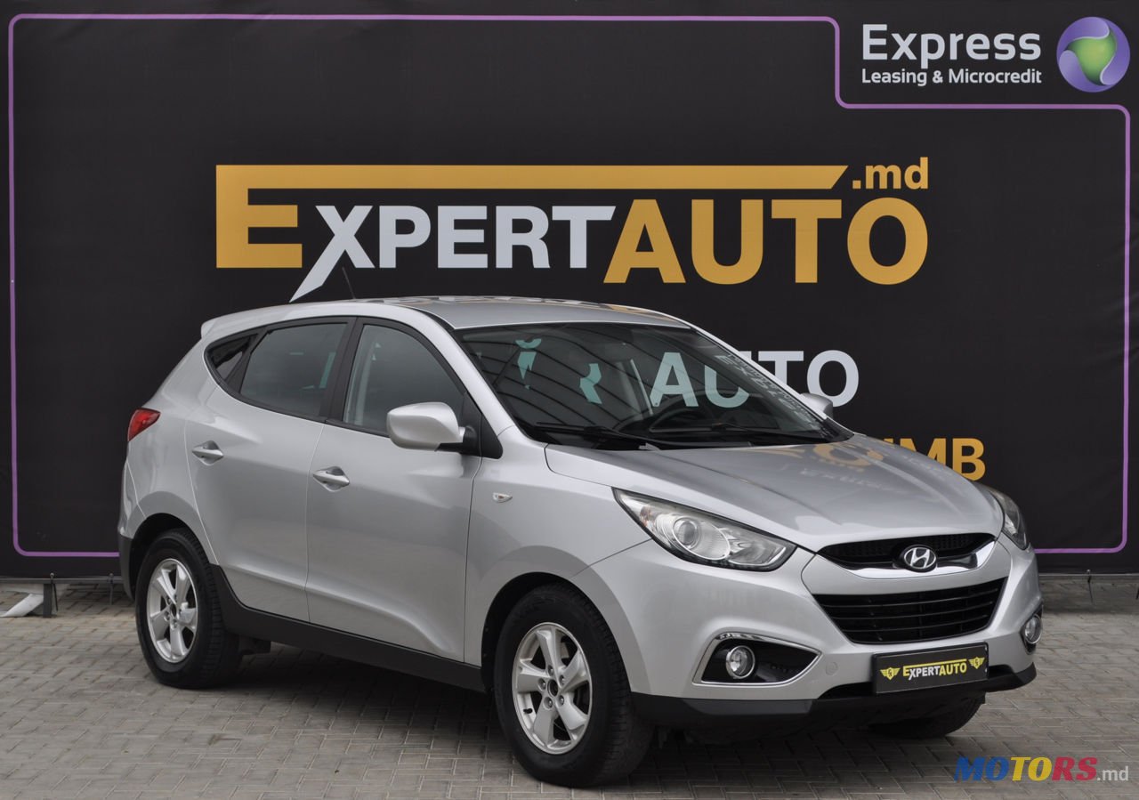 2012' Hyundai Tucson photo #2