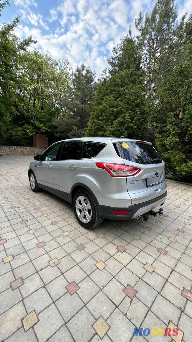 2014' Ford Escape photo #3
