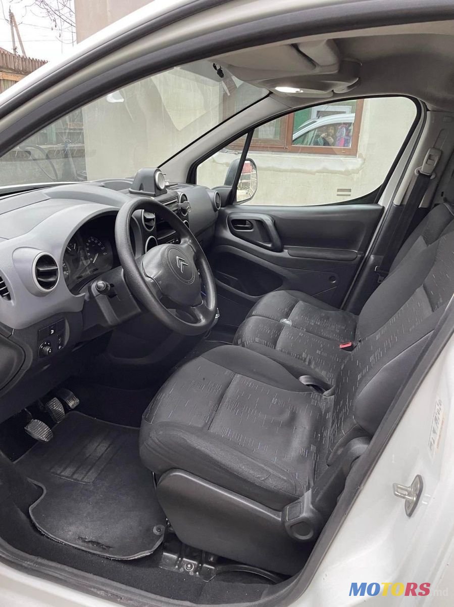 2010' Citroen Berlingo photo #6