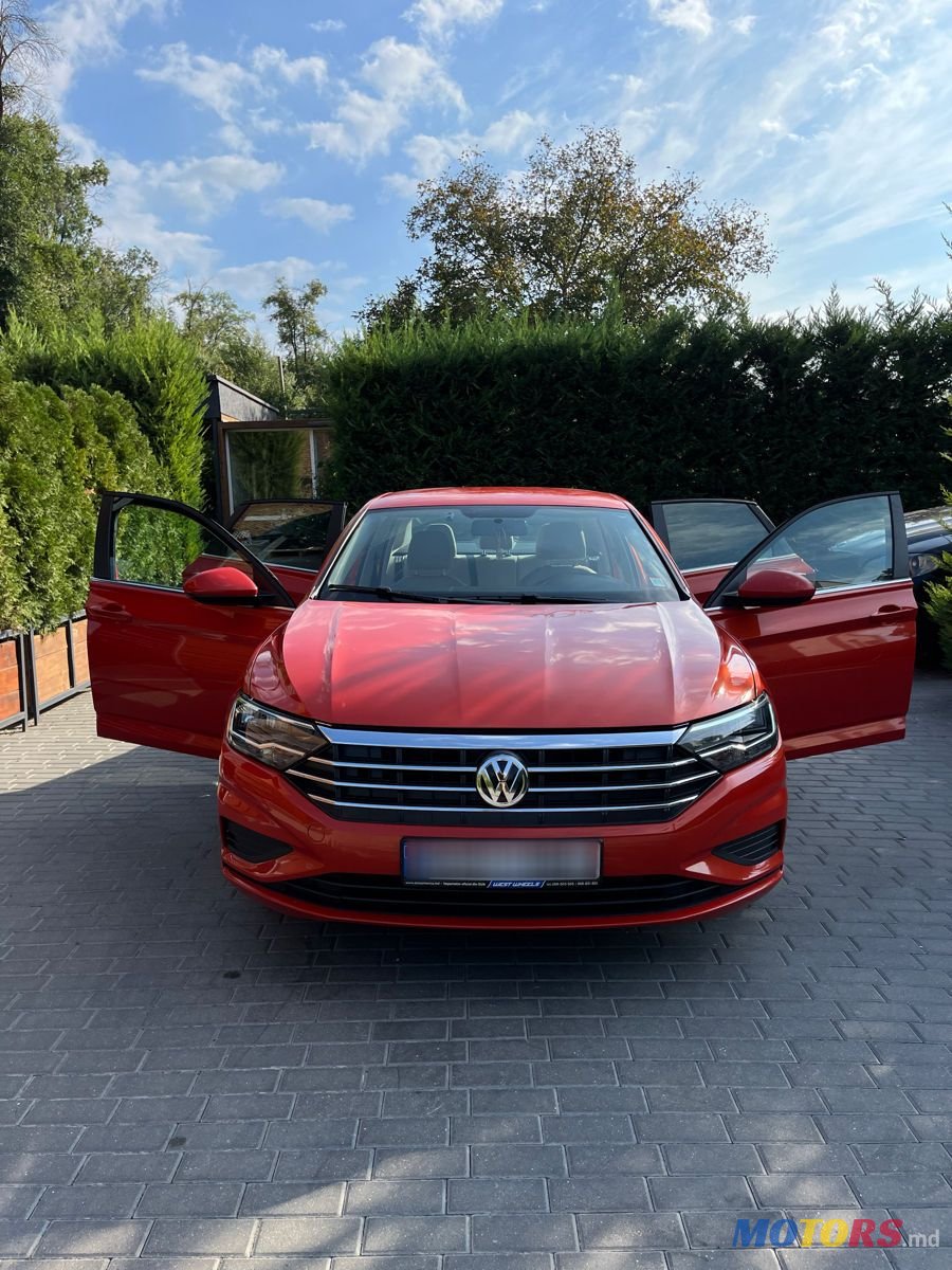 2019' Volkswagen Jetta photo #5