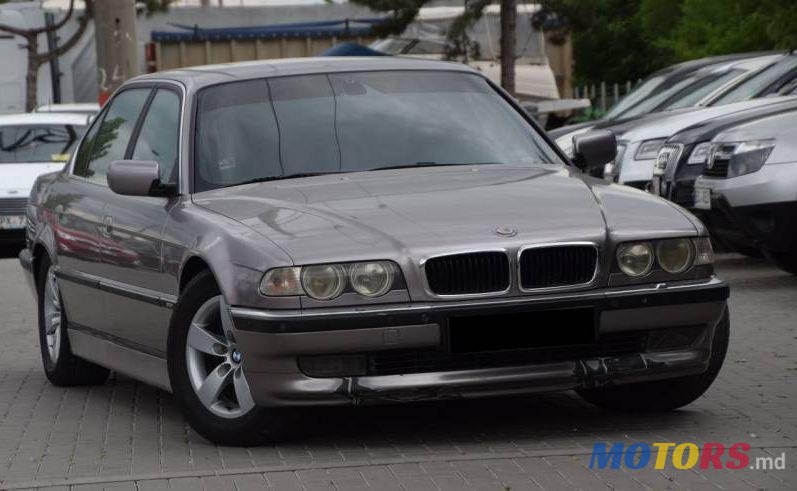 2000' BMW 7 photo #1