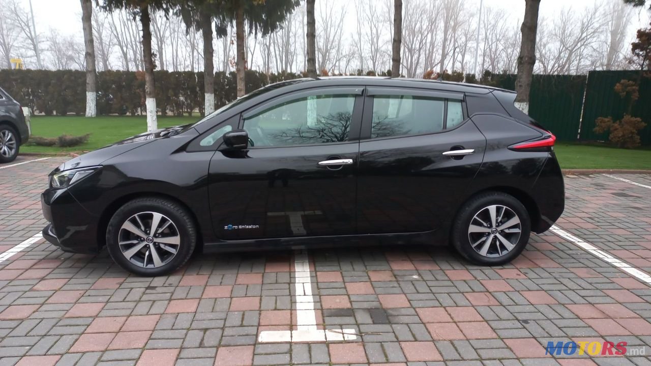 2019' Nissan Leaf photo #1