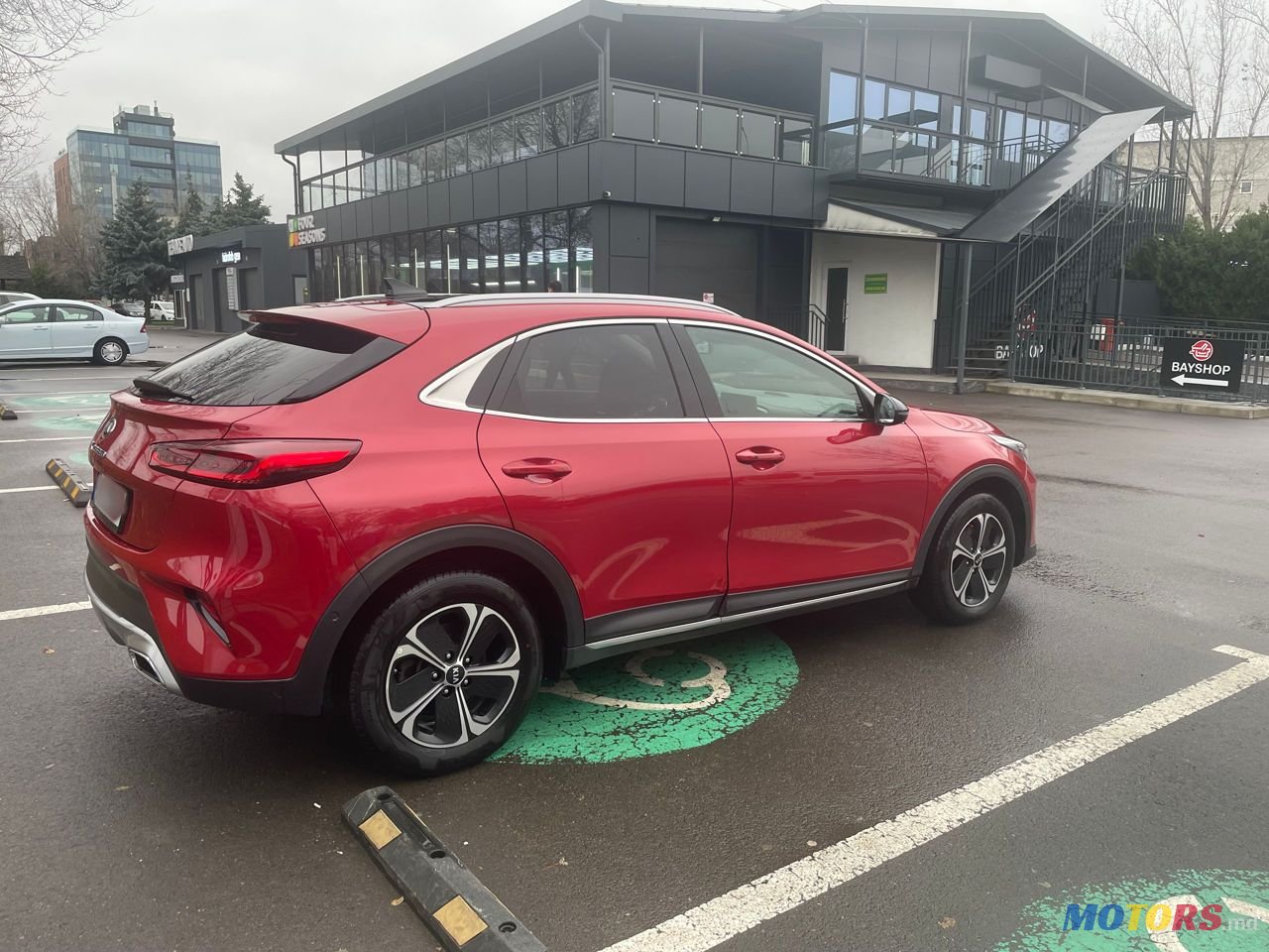 2021' Kia XCeed photo #4