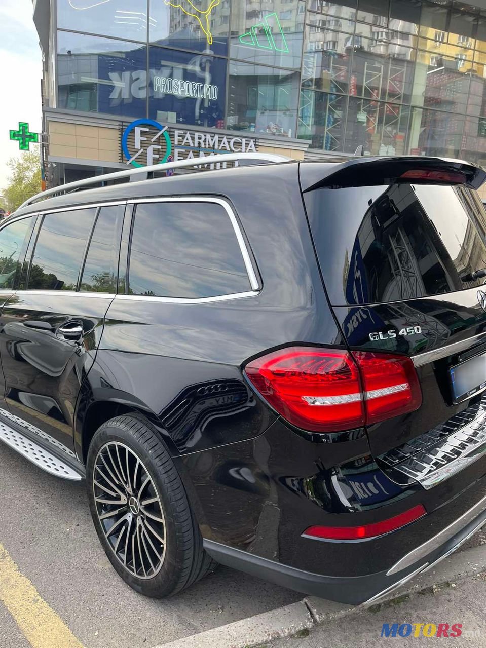 2018' Mercedes-Benz Gls-Class photo #6