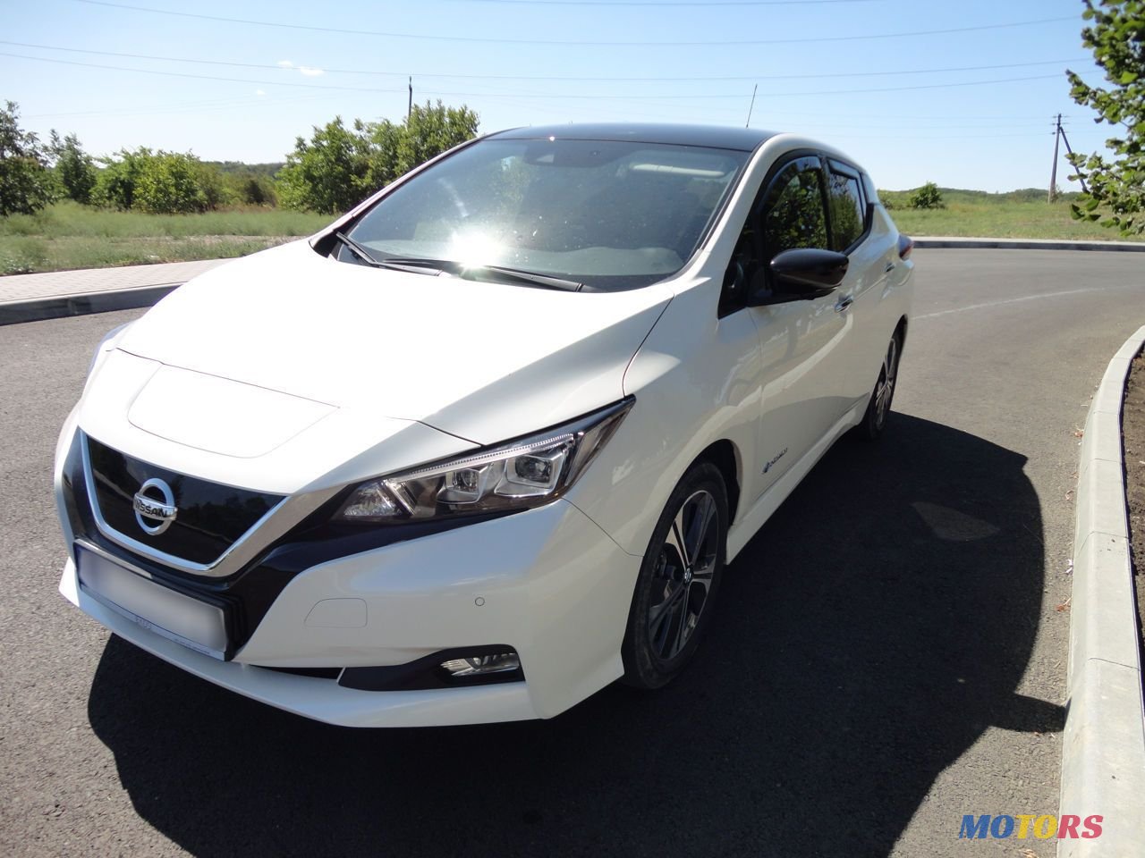 2019' Nissan Leaf photo #3