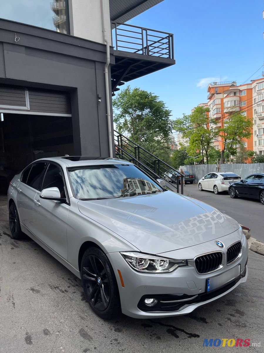 2017' BMW 3 Series photo #4