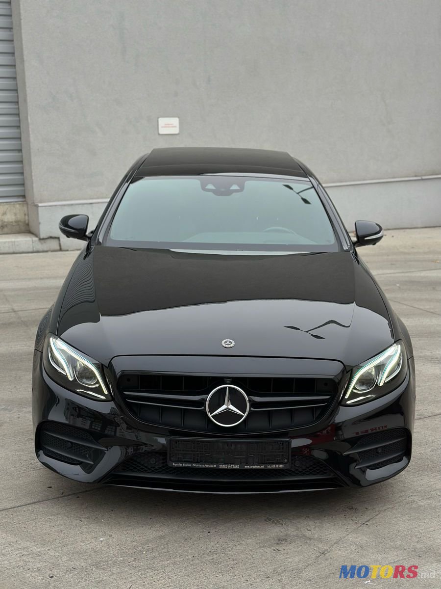 2017' Mercedes-Benz E Класс photo #5