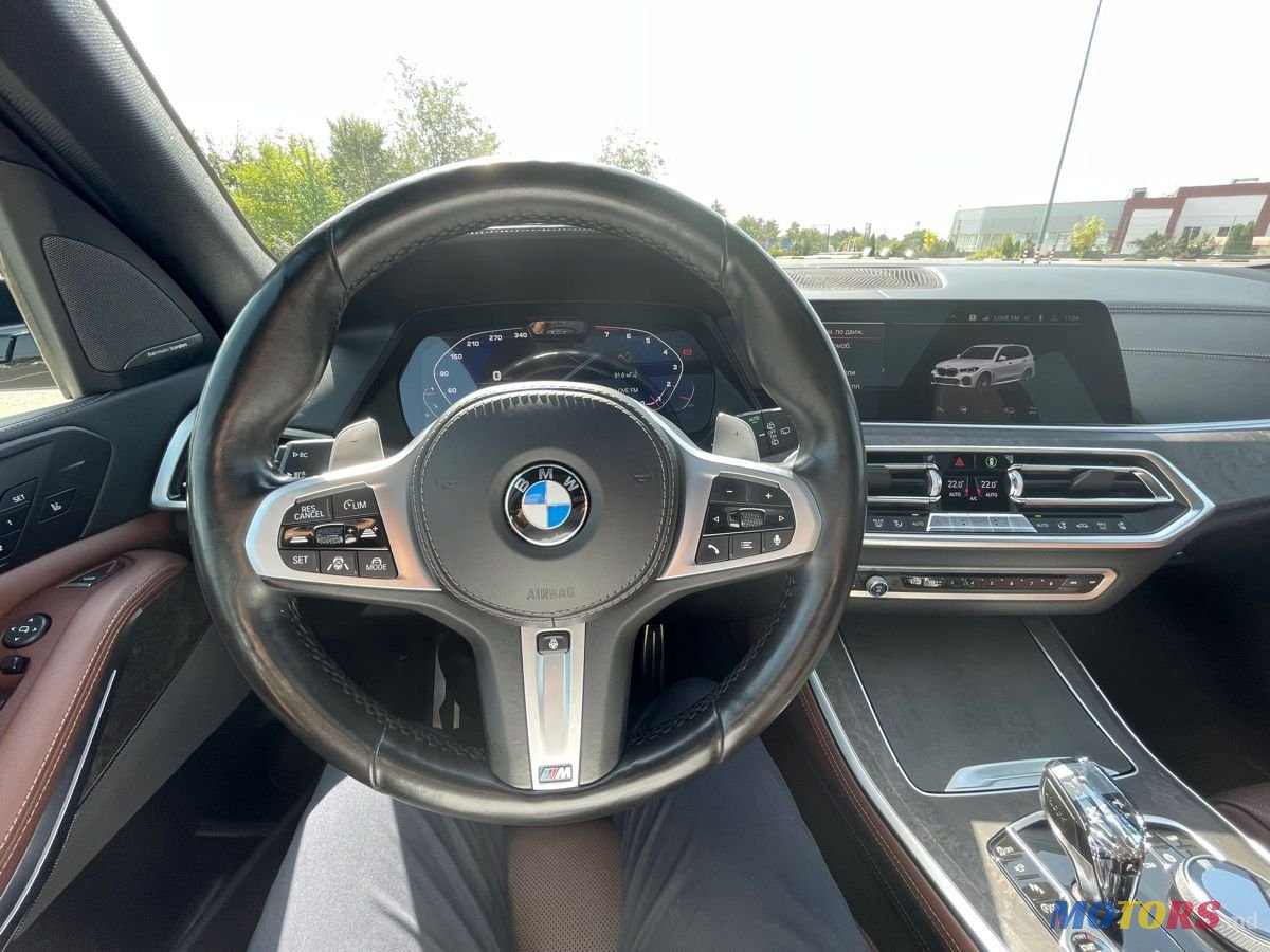 2019' BMW X5 photo #4