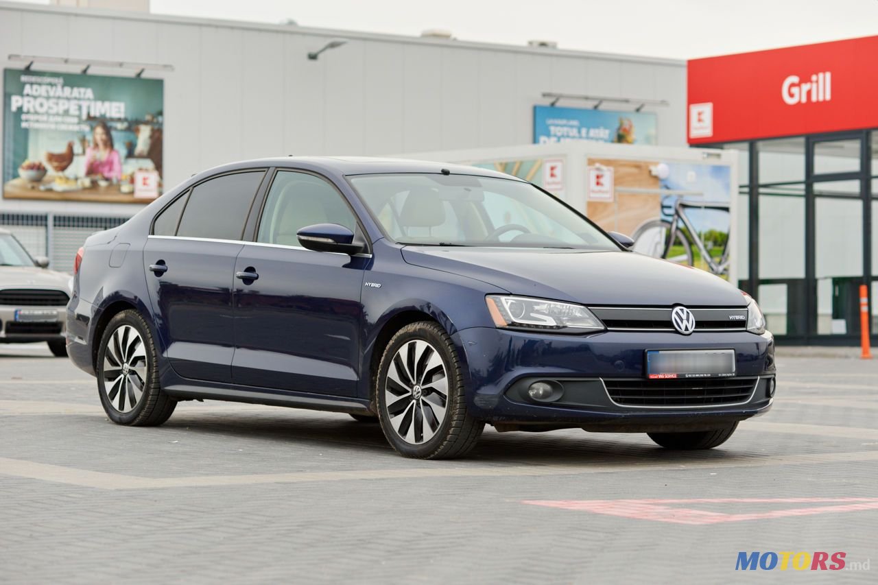 2013' Volkswagen Jetta photo #1