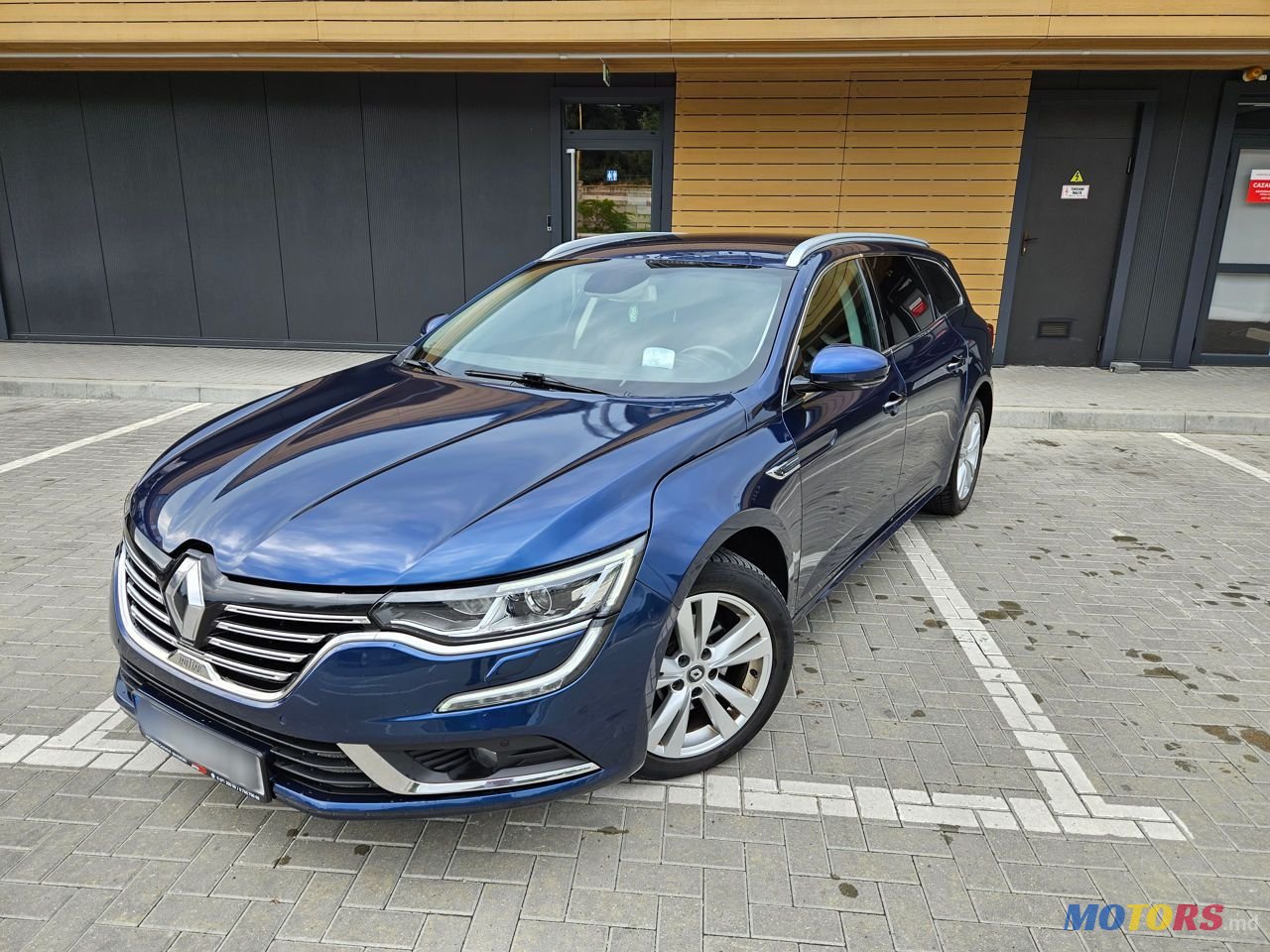 2016' Renault Talisman photo #2
