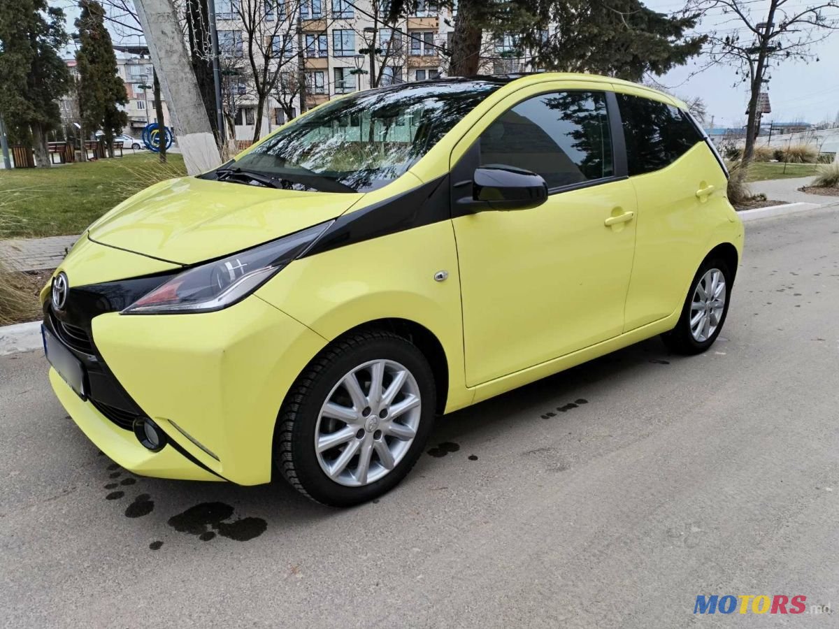 2016' Toyota Aygo photo #5