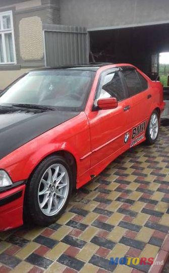 1992' BMW 3 photo #1