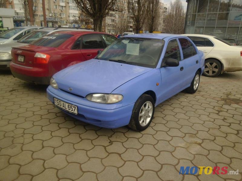 1996' Hyundai Accent photo #1