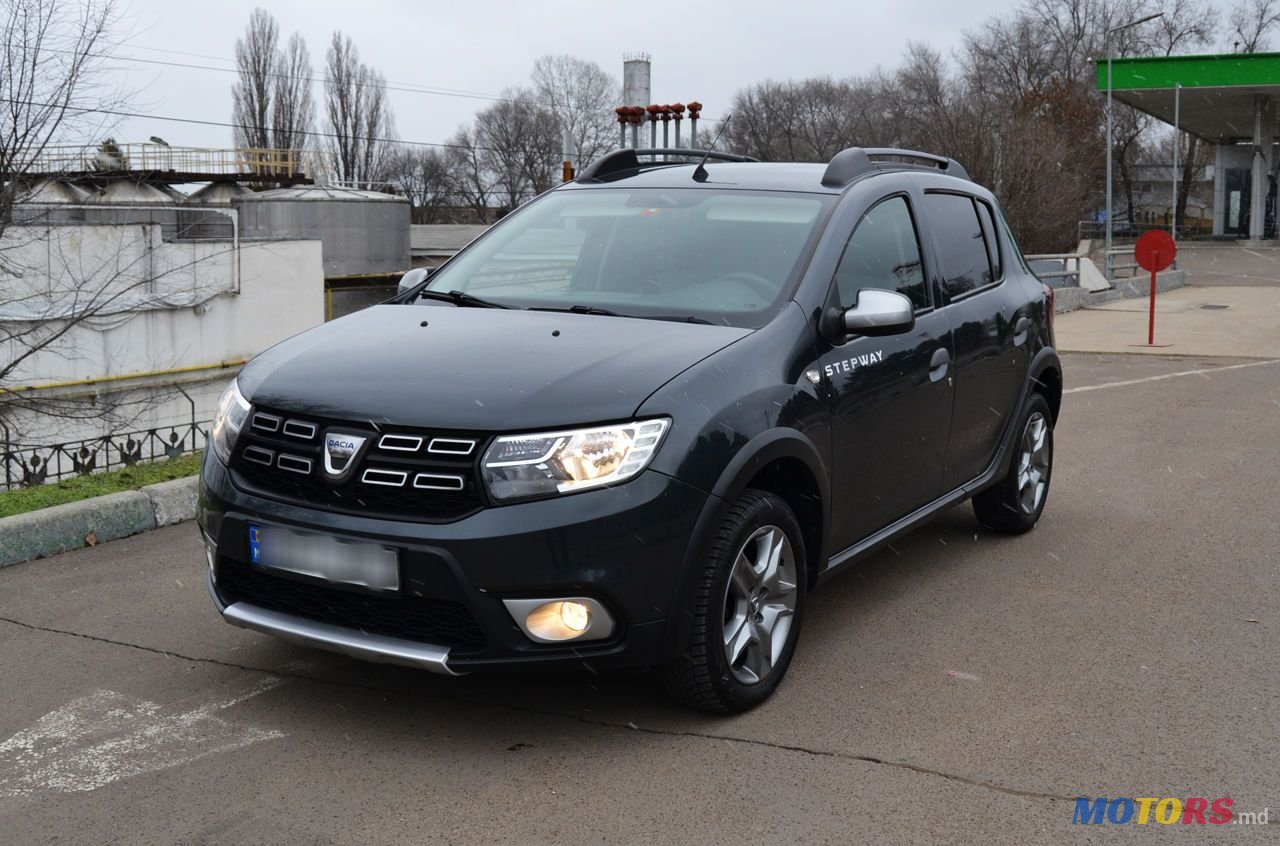 2018' Dacia Sandero Stepway photo #1
