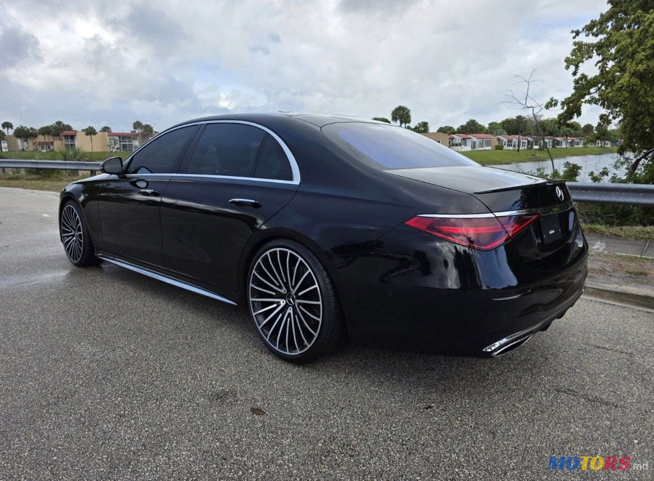 2022' Mercedes-Benz S-Class photo #2