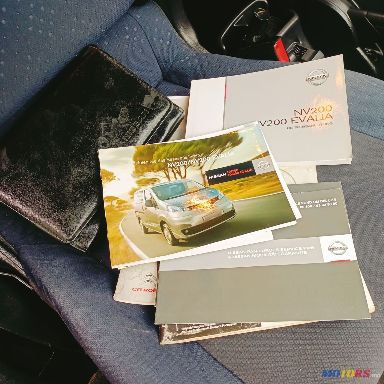 2011' Nissan NV200 photo #5