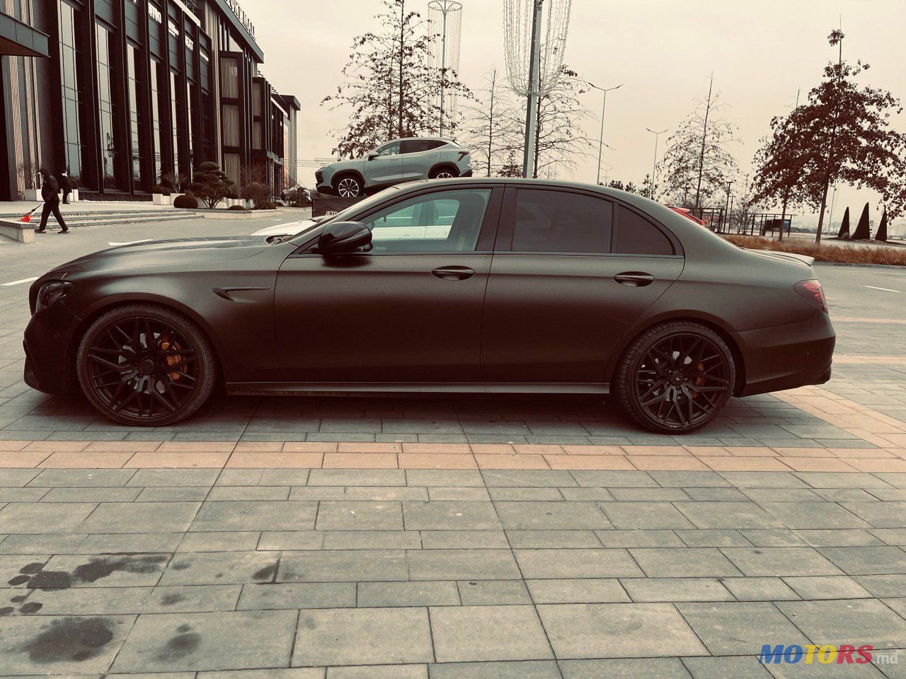 2017' Mercedes-Benz E-Class photo #5