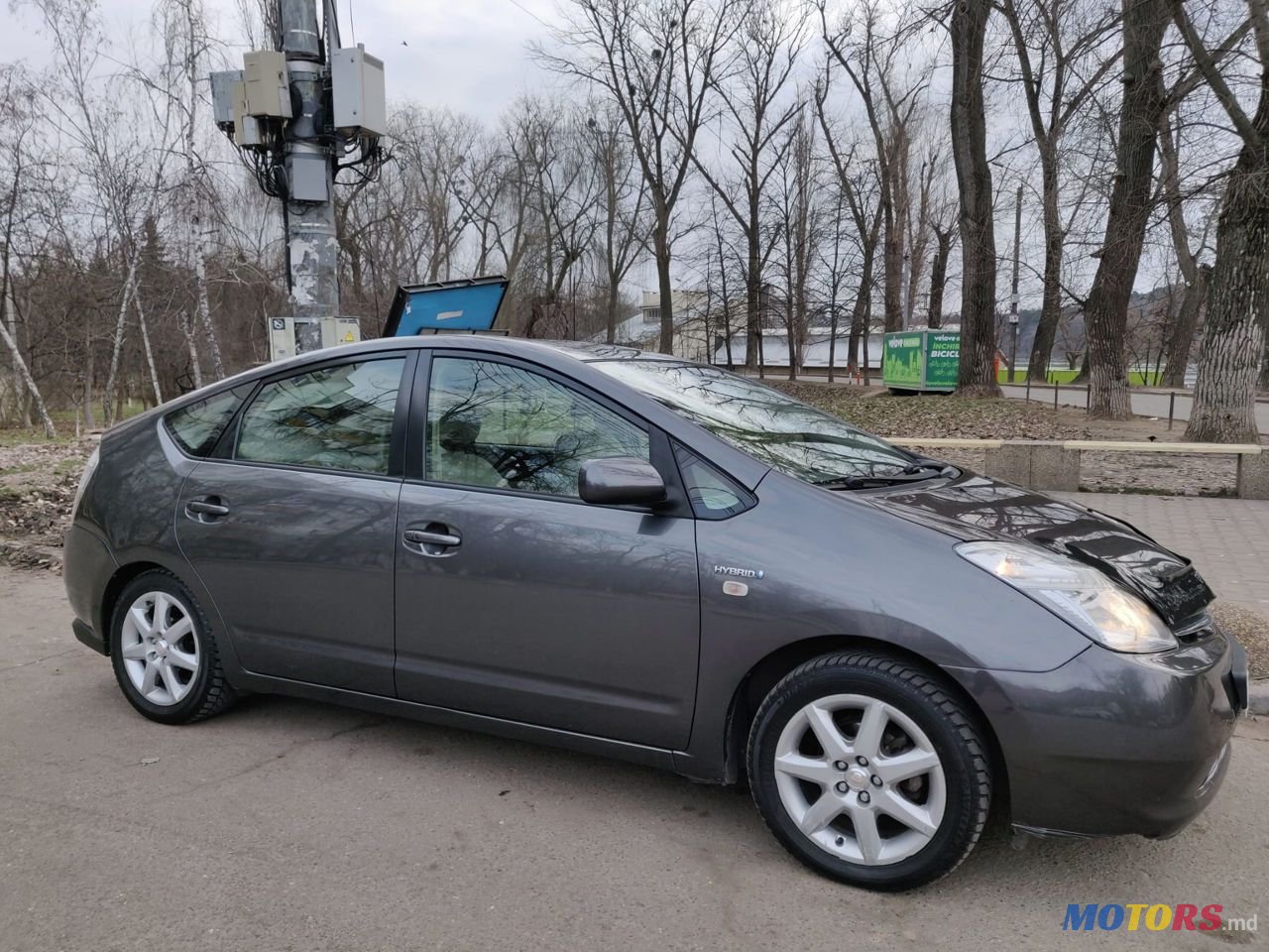 2009' Toyota Prius photo #5