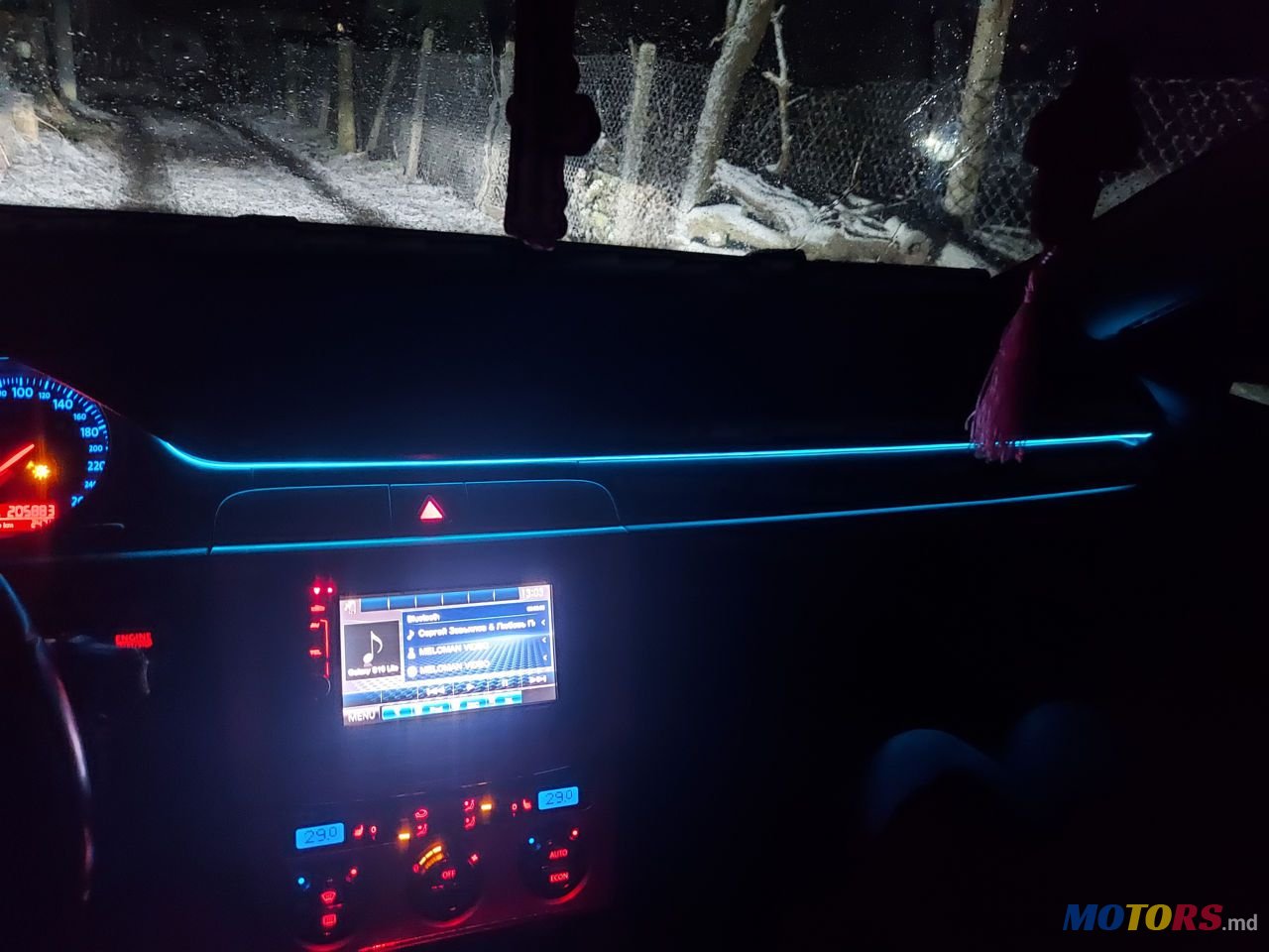 2006' Volkswagen Passat photo #1