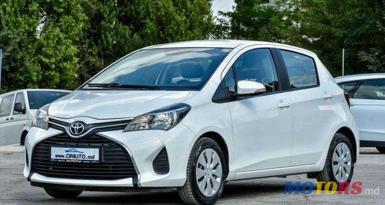 2015' Toyota Yaris photo #1