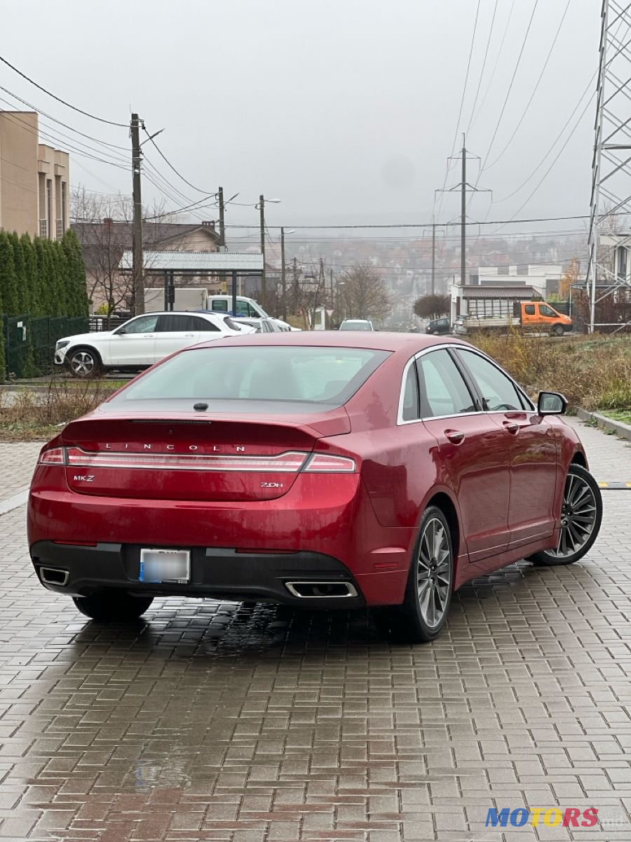 2015' Lincoln MKZ photo #4