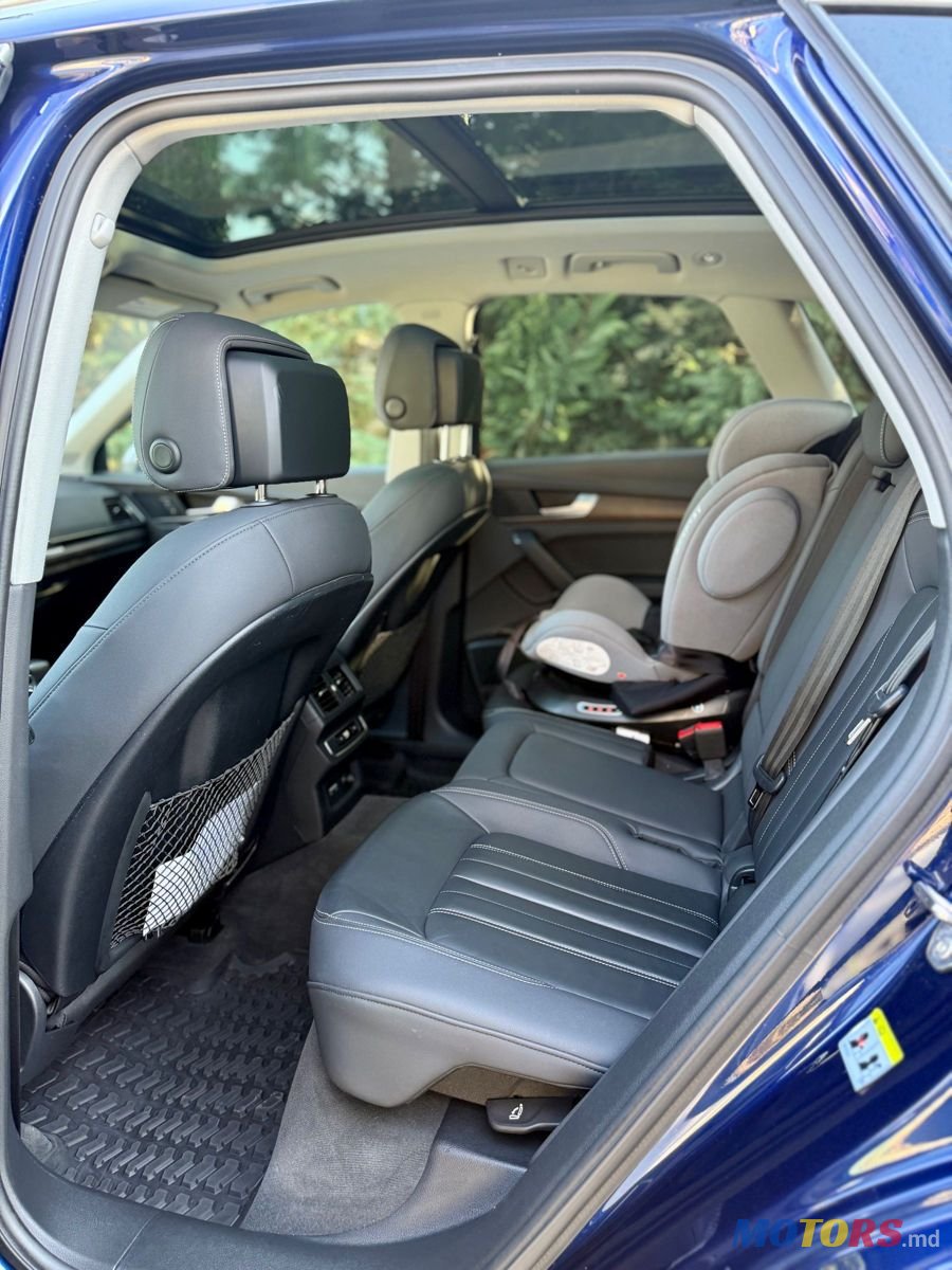 2021' Audi Q5 photo #6