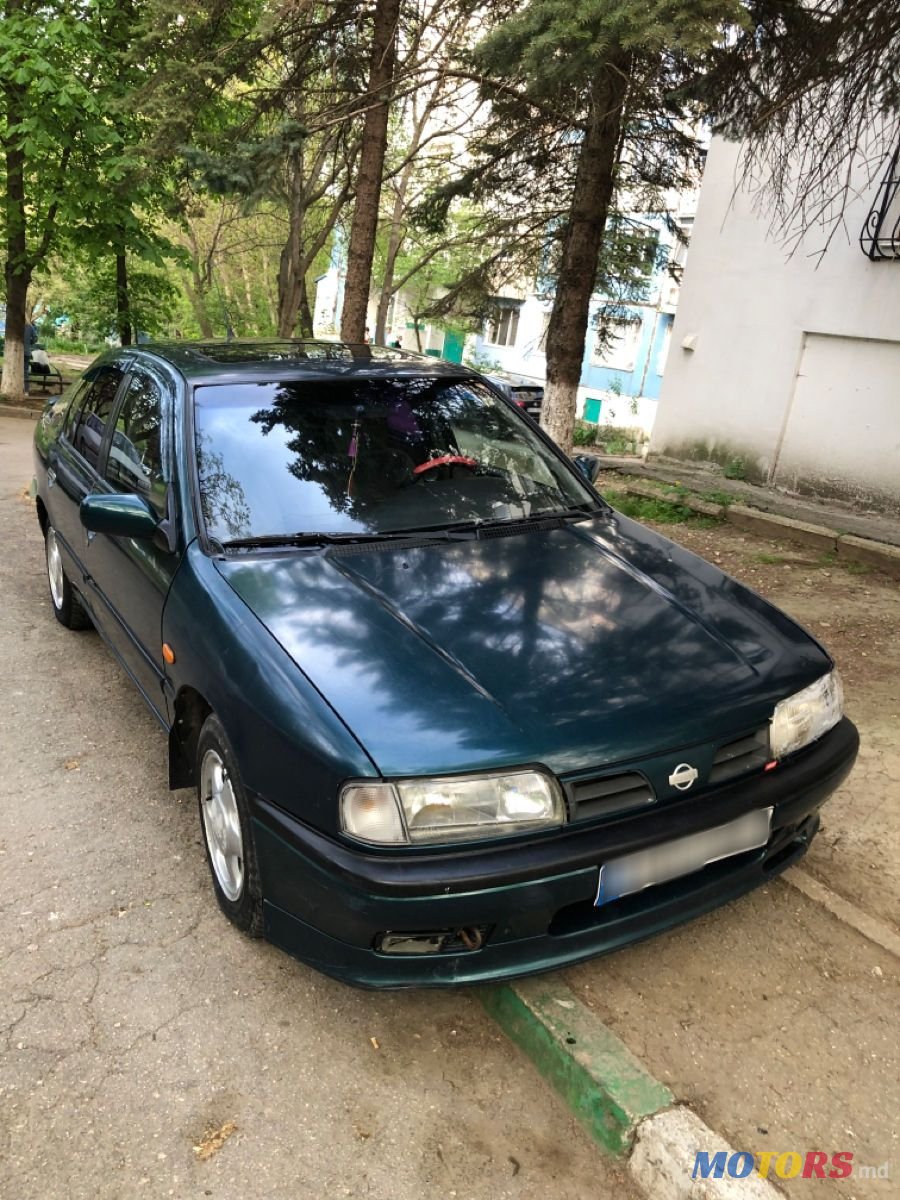 1996' Nissan Primera photo #2