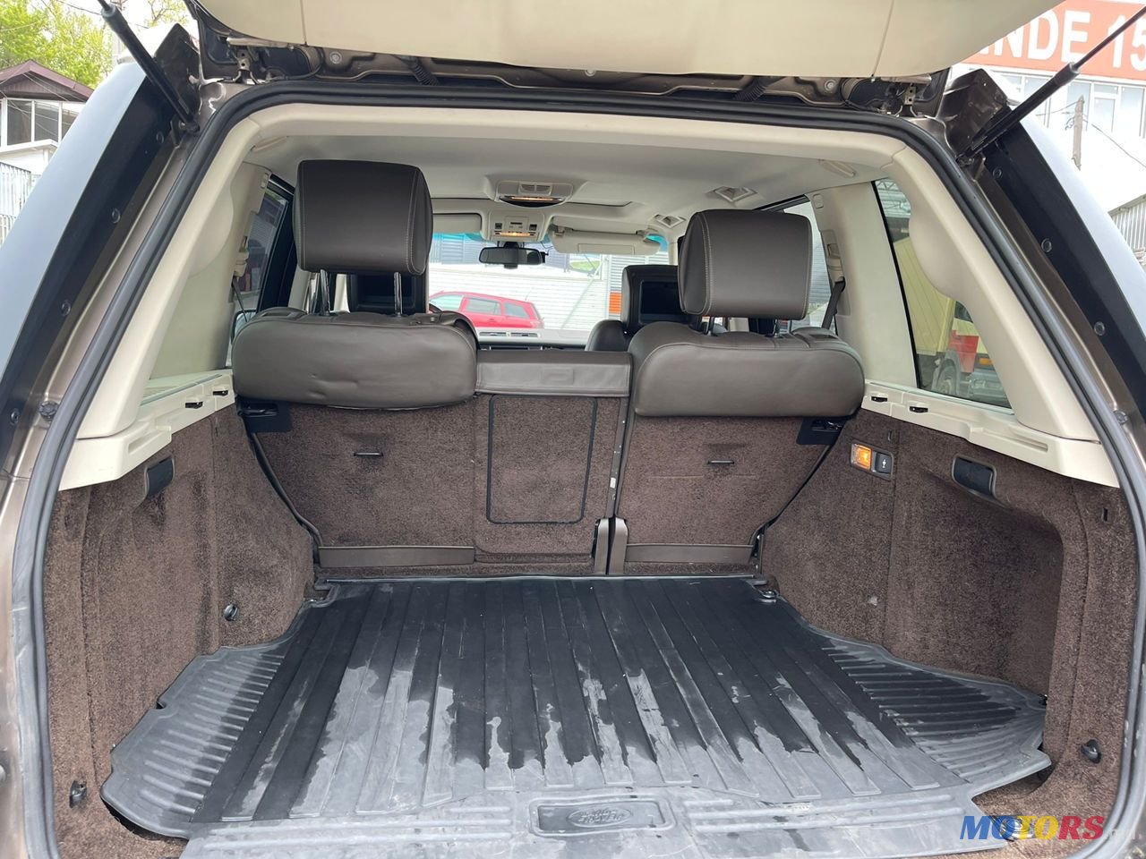 2010' Land Rover Range Rover photo #6