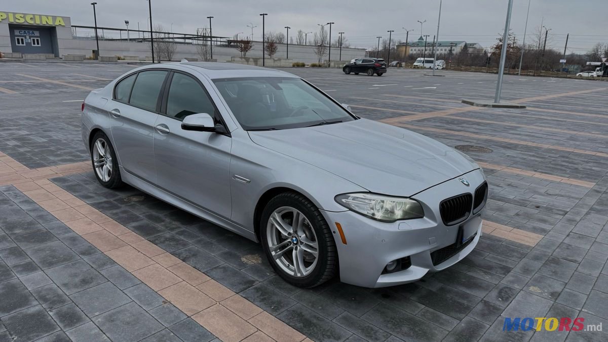 2013' BMW 5 Series photo #1