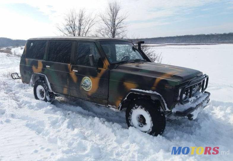 1981' Nissan Patrol photo #2