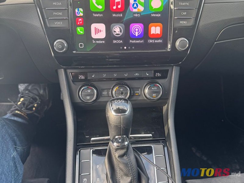 2017' Skoda Superb photo #5
