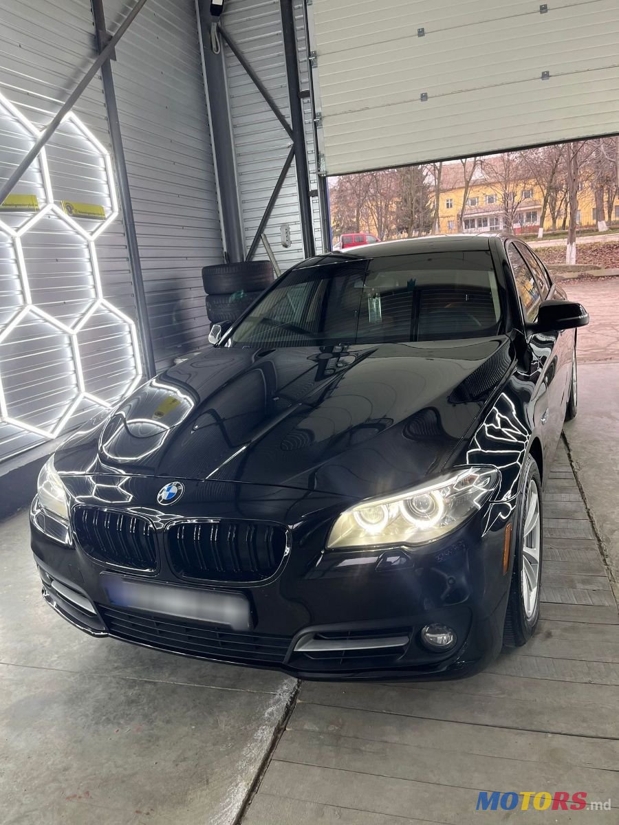 2016' BMW 5 Series photo #2