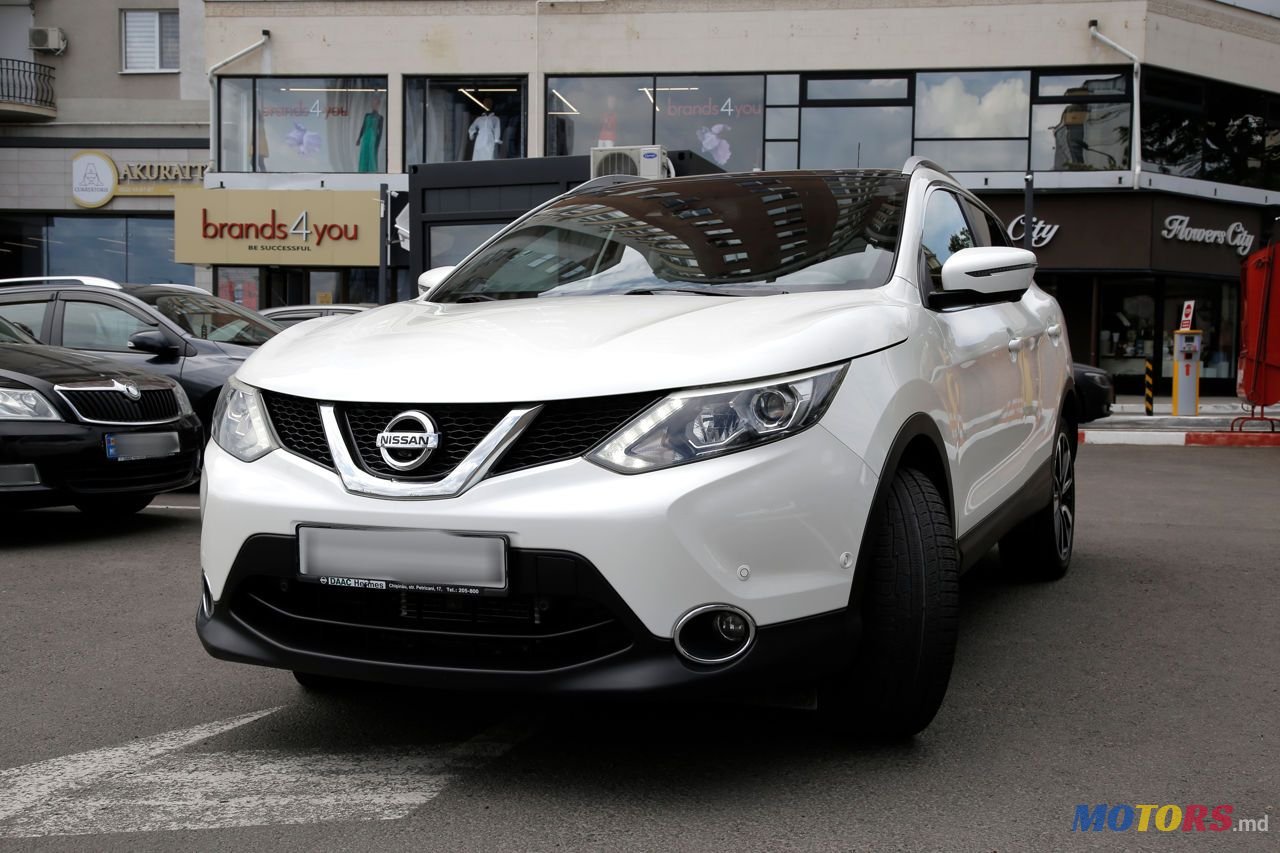 2015' Nissan Qashqai photo #1