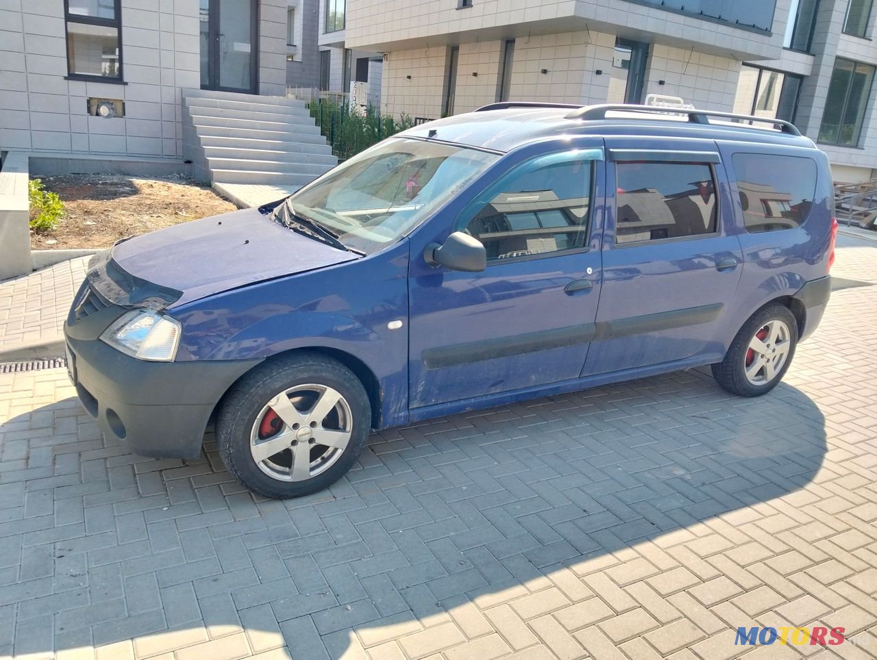 2008' Dacia Logan photo #3