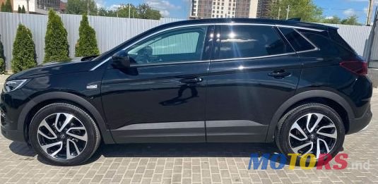 2018' Opel Grandland X photo #2