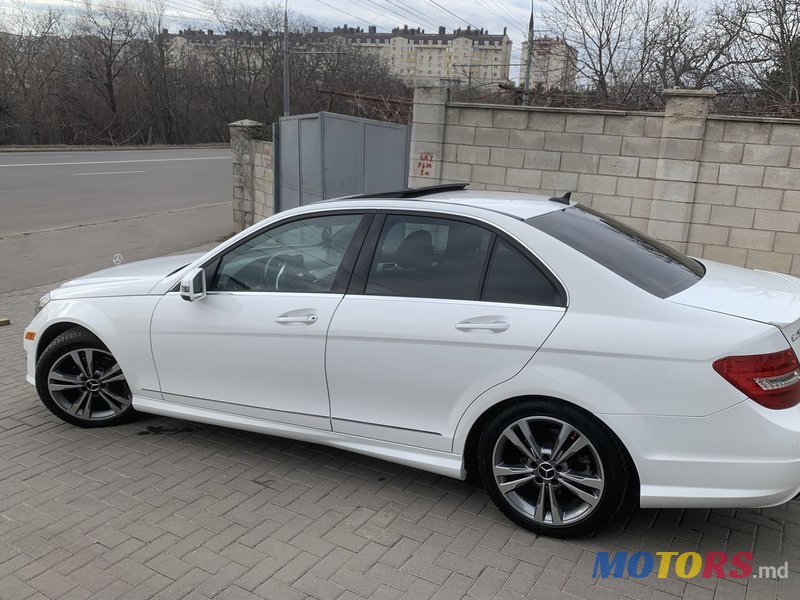 2013' Mercedes-Benz C Класс photo #1