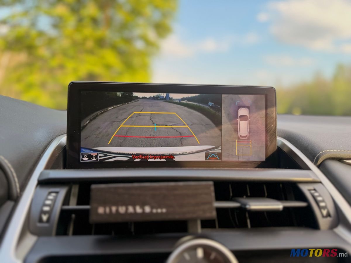 2020' Lexus Nx Series photo #6