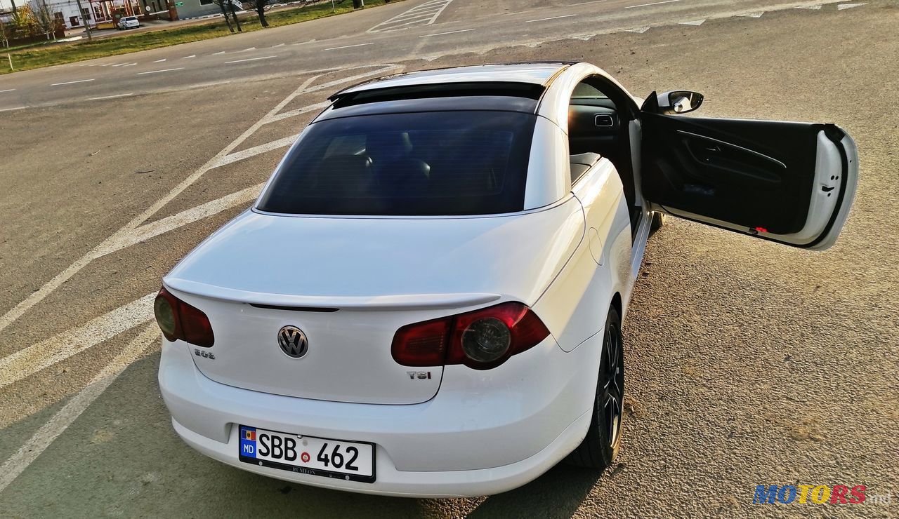 2008' Volkswagen Eos photo #6