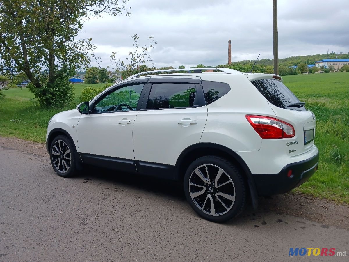 2011' Nissan Qashqai photo #3