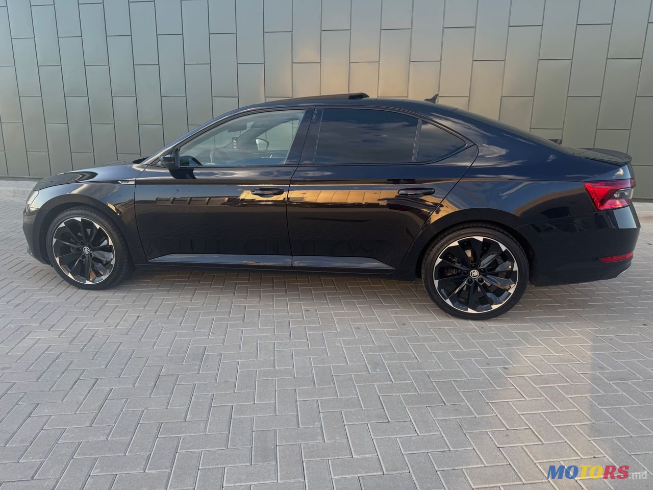 2020' Skoda Superb photo #2