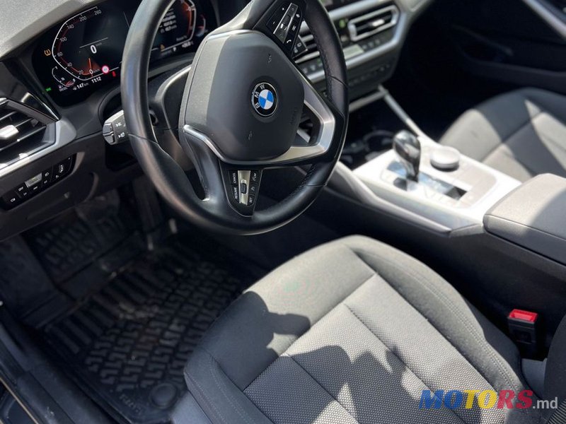 2021' BMW 3 Series photo #6