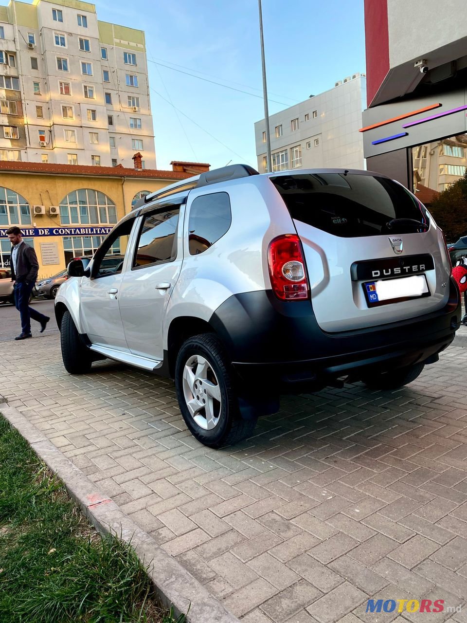 2011' Dacia Duster photo #3