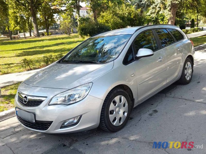 Fabelhafte Opel Astra 2011 Fotos