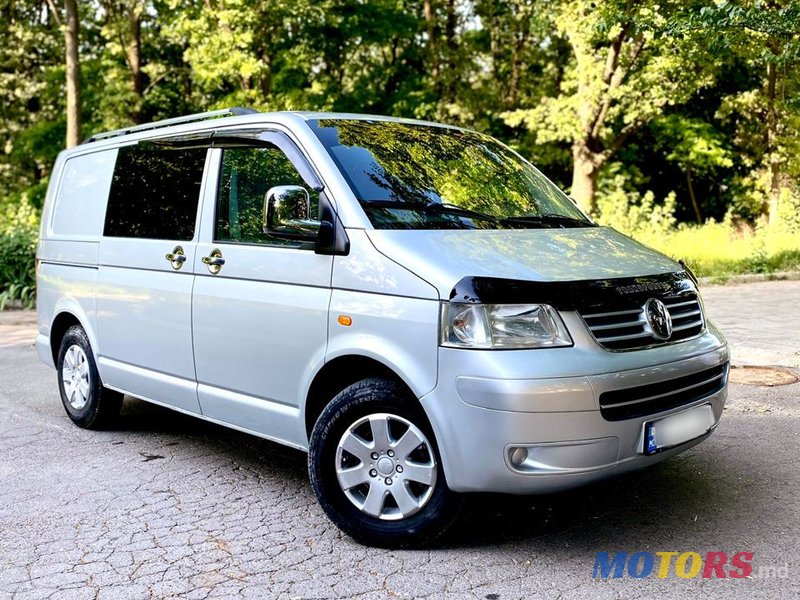 2007' Volkswagen Transporter photo #1