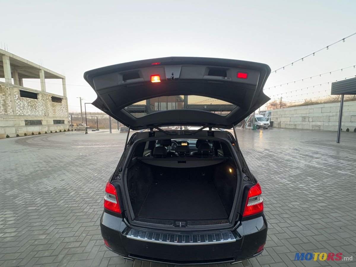 2009' Mercedes-Benz GLK-Class photo #6